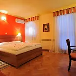 Hotell Marinko