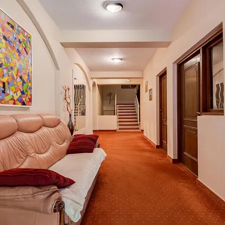 Отель Marinko Задар