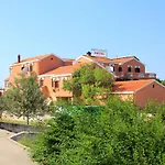 Marinko 3* Ζαντάρ