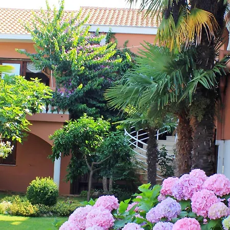 Marinko Hotel 3*