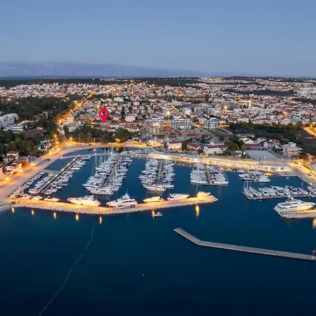 Ξενοδοχείο Marinko 3*