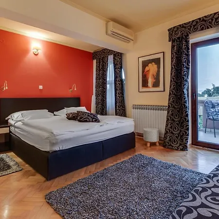 Marinko Otel 3*