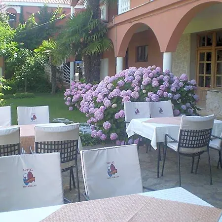 Marinko Szálloda Zára