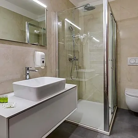 Hotel Marinko 3*